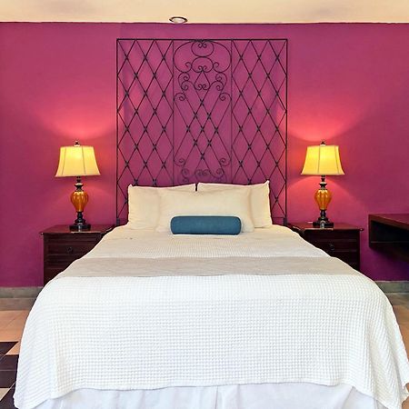 Art 57 Hotel - Adults Only Mérida Kültér fotó